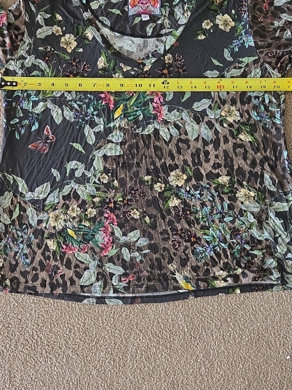 Johnny Was Floral V-Neck Top - Picture 5 of 8